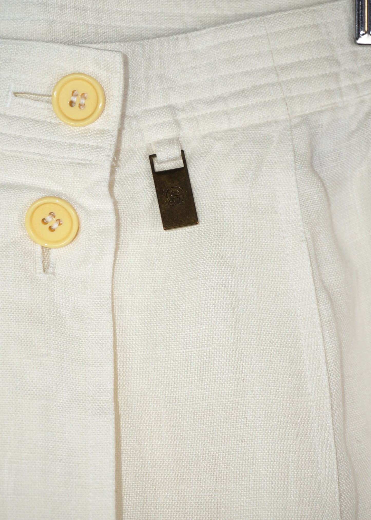 White Vintage Etienne Aigner Linen Skirt